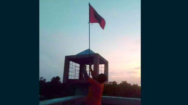 ধেয়ে আসছে ঘূর্ণিঝড় মোখা: ঝুঁঝি এড়াতে প্রস্তুত বাঁশখালী উপজেলা প্রশাসন