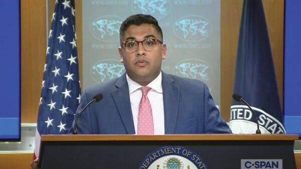 বাংলাদেশে নিরাপত্তা ও বাণিজ্য সহায়তা বাড়াতে চায় যুক্তরাষ্ট্র