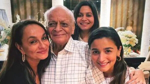 নানাকে হারালেন আলিয়া ভাট