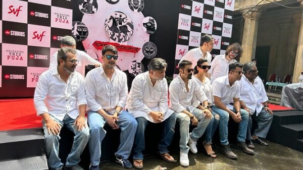 এক সিনেমায় জয়া-সৃজিতের সঙ্গে একঝাঁক তারকা