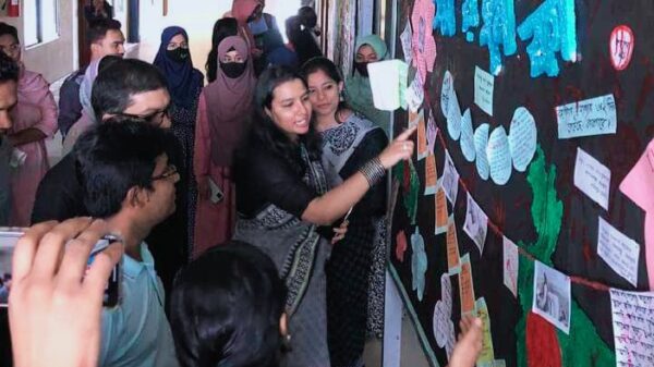 শোকের মাস উপলক্ষ্যে নোবিপ্রবিতে দেয়ালিকা প্রদর্শনী