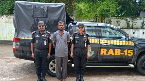 চকরিয়া সড়ক দুর্ঘটনায় অন্তসত্ব মা-মেয়ে নিহতের ঘটনায় প্রধান আসামি গ্রেফতার