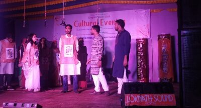 কুবিতে বর্ণিল সাংস্কৃতিক সন্ধ্যায় সমাপ্তি হলো ইংরেজি সপ্তাহের