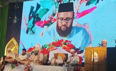 চবি অধ্যাপক ড. ইউনুস আরবি সাহিত্য চর্চায় বিশেষ অবদানে স্বর্ণপদক পেলেন