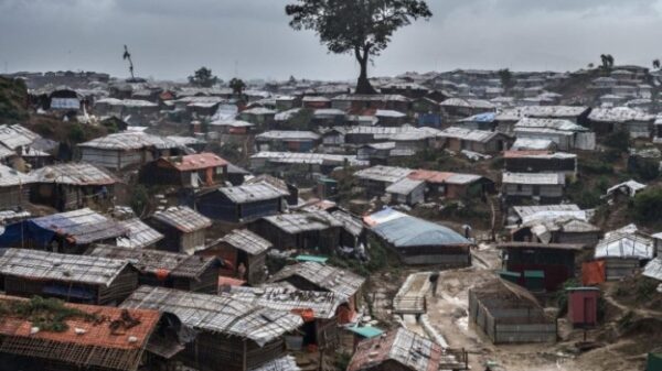 রোহিঙ্গা ক্যাম্প থেকে যুবকের গলাকাটা মরদেহ উদ্ধার