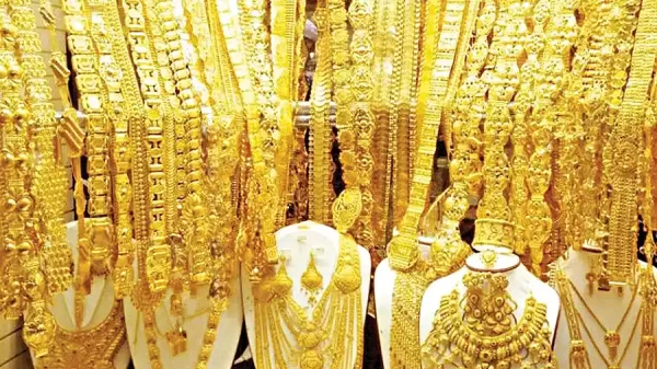 সোনার ভরি বেড়ে ১ লাখ ৯২৯২ টাকা
