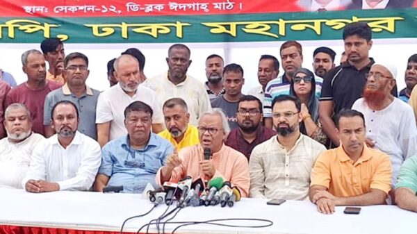 উন্নয়নের ভেলকিবাজিতে বাংলাদেশ এখন মৃত্যু উপত্যকা।