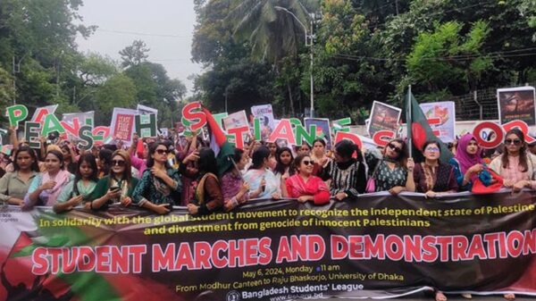 ‘ফ্রি ফ্রি প্যালেস্টাইন-স্টপ জেনোসাইড’ স্লোগানে ছাত্রলীগের সমাবেশ