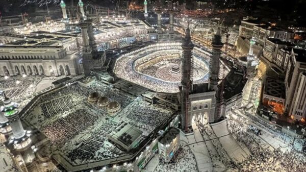 হজ ভিসায় মক্কা, মদিনা ও জেদ্দার বাইরে ভ্রমণে নিষেধাজ্ঞা