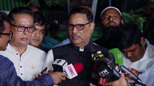 মন্ত্রী-এমপির স্বজনদের সরে দাঁড়াতে বললেন ওবায়দুল কাদের