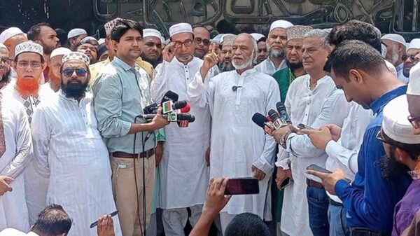 ষড়যন্ত্র নয়, সরকার পতনের লক্ষ্যে বিরোধী দলগুলো একাত্ম হচ্ছে: মঈন খান