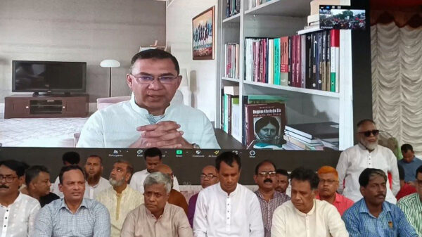 অন্তর্র্বতীকালীন সরকারের রোডম্যাপ নির্দিষ্ট করতে হবে: তারেক রহমান