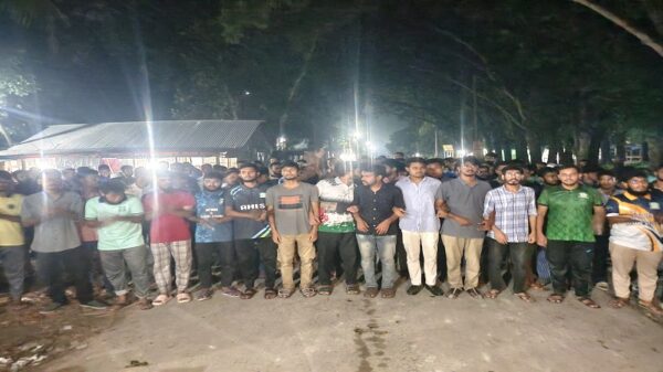 বিচারবহির্ভূত হত্যাকান্ডের প্রতিবাদে ইবিতে বিক্ষোভ সমাবেশ