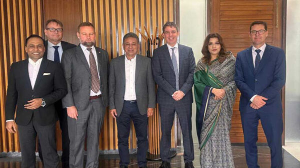 ৩ দেশের কূটনীতিকদের সঙ্গে বিএনপি নেতাদের বৈঠক