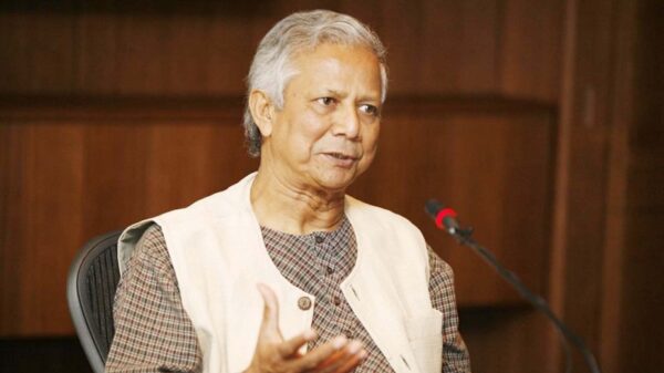 সুযোগ নষ্ট হলে বাংলাদেশ পিছিয়ে যাবে: ড. ইউনূস