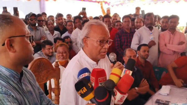 সীমান্তে বিএসএফের টার্গেট হিন্দু-মুসলিম নয় মূল টার্গেট বাংলাদেশি: রিজভী