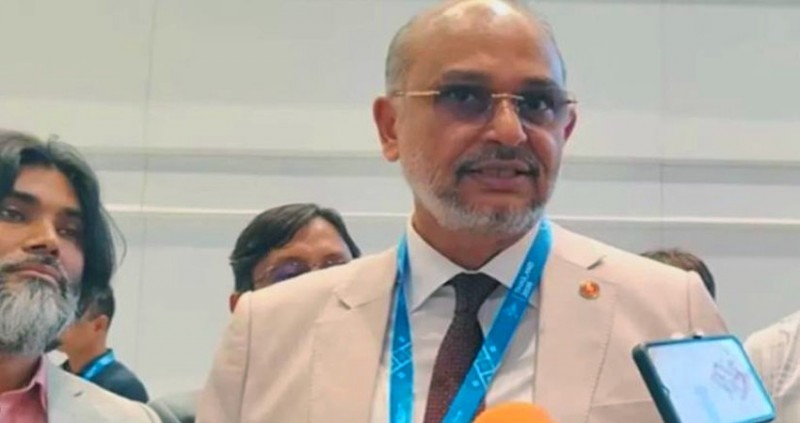 দারিদ্র্য কমাতে ফ্যামিলি কার্ড কতটা কার্যকর? বললেন তিতুমীর