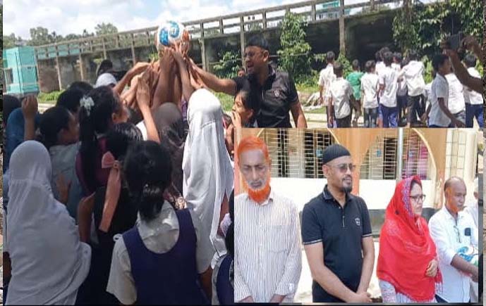 গৌরীপুরে দুই পৌর সরকারি প্রাথমিক বিদ্যালয়ের শিক্ষার্থীদের মাঝে ফুটবল বিতরণ