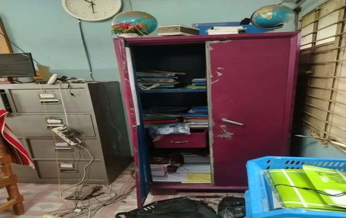 নিরাপত্তার ফাঁক গলে আতাতুর্ক  সরকারি প্রাথমিক বিদ্যালয়ে চুরি 