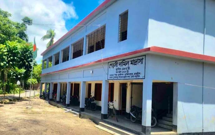 নড়াইলে ১৭ শিক্ষক-কর্মচারীর মাদরাসায় ১৮ পরীক্ষার্থী, পাস করেনি কেউ