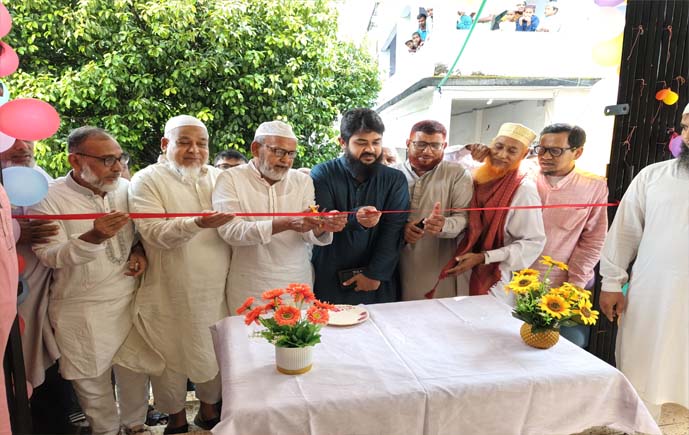 পলাশবাড়ী চাচাইবাড়ী কামিল মাদ্রাসার নবনির্মিত ভবনের উদ্বোধন