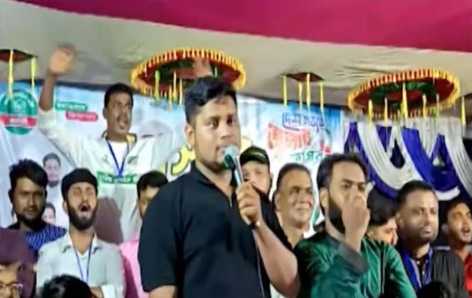 মোদিকেও পালাতে হতে পারে, মনে হয় হাসিনা তাঁকে নিয়েই ফিরবেন: হাসনাত আব্দুল্লাহ 