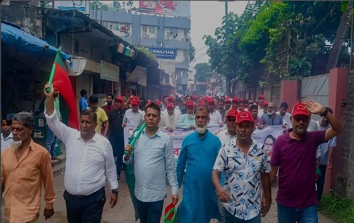 বিএনপির ৪৮ তম প্রতিষ্ঠাবার্ষিকী উপলক্ষ্যে সিংগাইরে বর্ণাঢ্য শোভাযাত্রা ও আলোচনাসভা