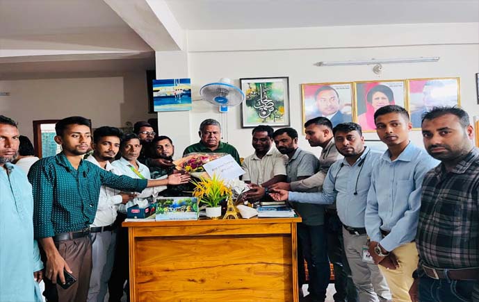 বস্তুনিষ্ঠ সংবাদ ও মাদকের বিরুদ্ধে ব্যাপক সোচ্চার হওয়া আহ্বান এমপি বাচ্চুর