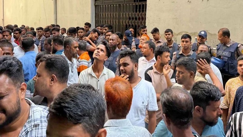 জাসদ কার্যালয়ে পুলিশের অভিযান, আটক বিপুলসংখ্যক আ.লীগ নেতাকর্মী