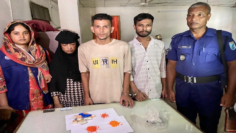 কালিয়াকৈরে ১ হাজার ৫০ পিস ইয়াবাসহ তিন মাদক কারবারি গ্রেপ্তার