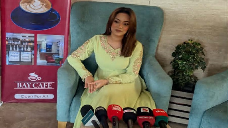 কক্সবাজারে প্রার্থনা ফারদিন দীঘি, মুগ্ধ বে হিলস হোটেলের আতিথেয়তায় 