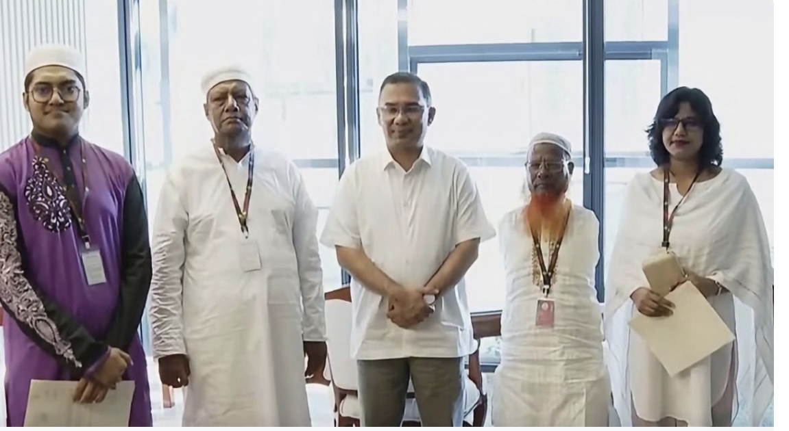 বৃক্ষপ্রেমী ইমাম রেজাউল কিবরিয়া বাবুলের সঙ্গে প্রধানমন্ত্রীর সৌজন্য সাক্ষাৎ