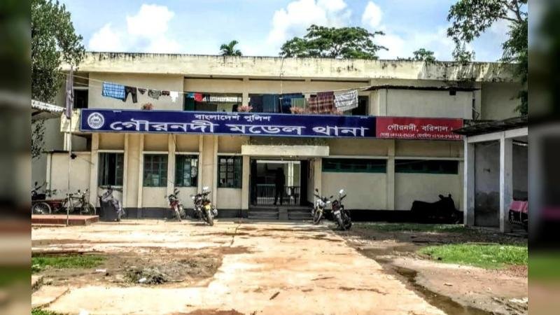 গৌরনদীতে গৃহবধূর মরদেহ উদ্ধার, আত্মহত্যায় প্ররোচনার মামলায় স্বামী গ্রেপ্তার