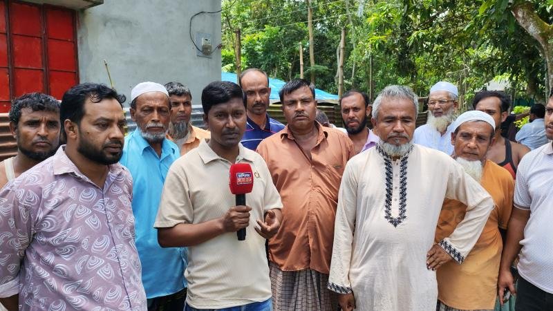 চান্দিনায় সড়ক উন্নয়ন কাজ পরিদর্শনে বিএনপি নেতৃবৃন্দ, স্বস্তি এলাকাবাসীর