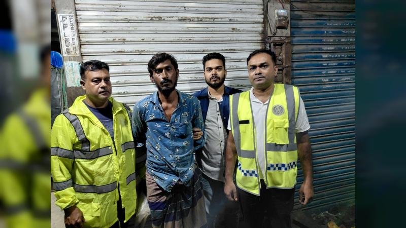 বোরহানউদ্দিনে আলোচিত ডাকাতি মামলার মূল পরিকল্পনাকারী গ্রেপ্তার