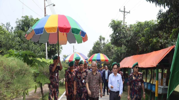 হয়রানিমূলক মামলা করলে ব্যবস্থা নেওয়া হবে : স্বরাষ্ট্র উপদেষ্টা